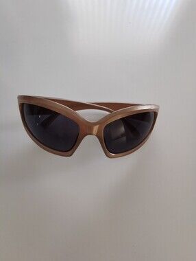 Futuristic Wrap Visor Oversized Sunglasses ASOS DESIGN Beige Champage Frame